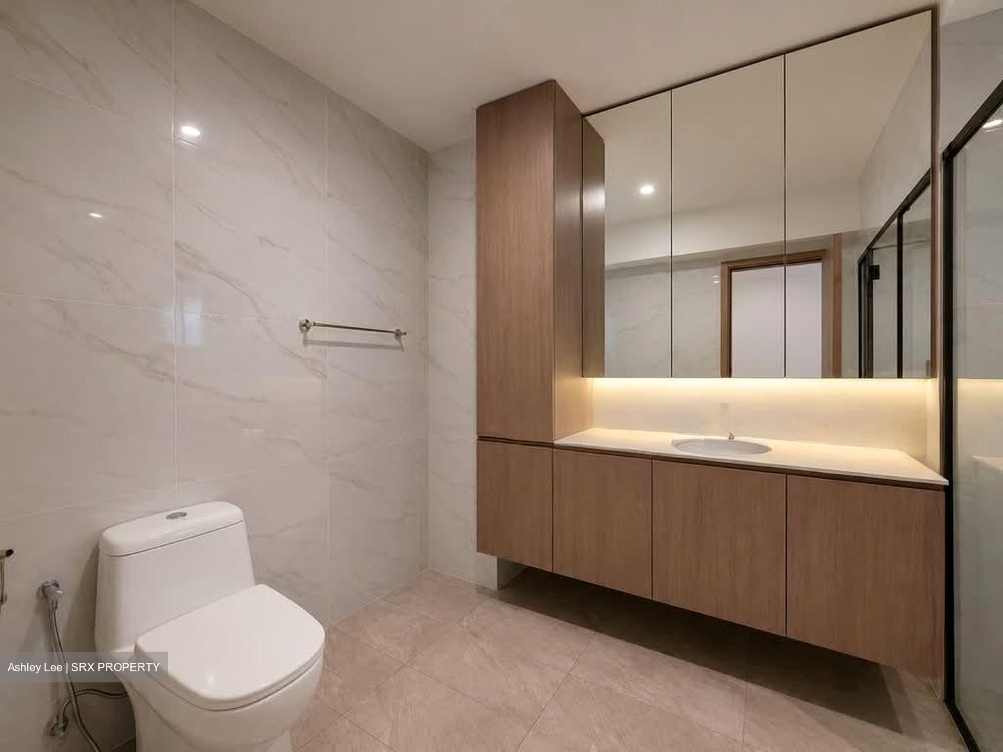 Greenridge (D21), Terrace #566419521